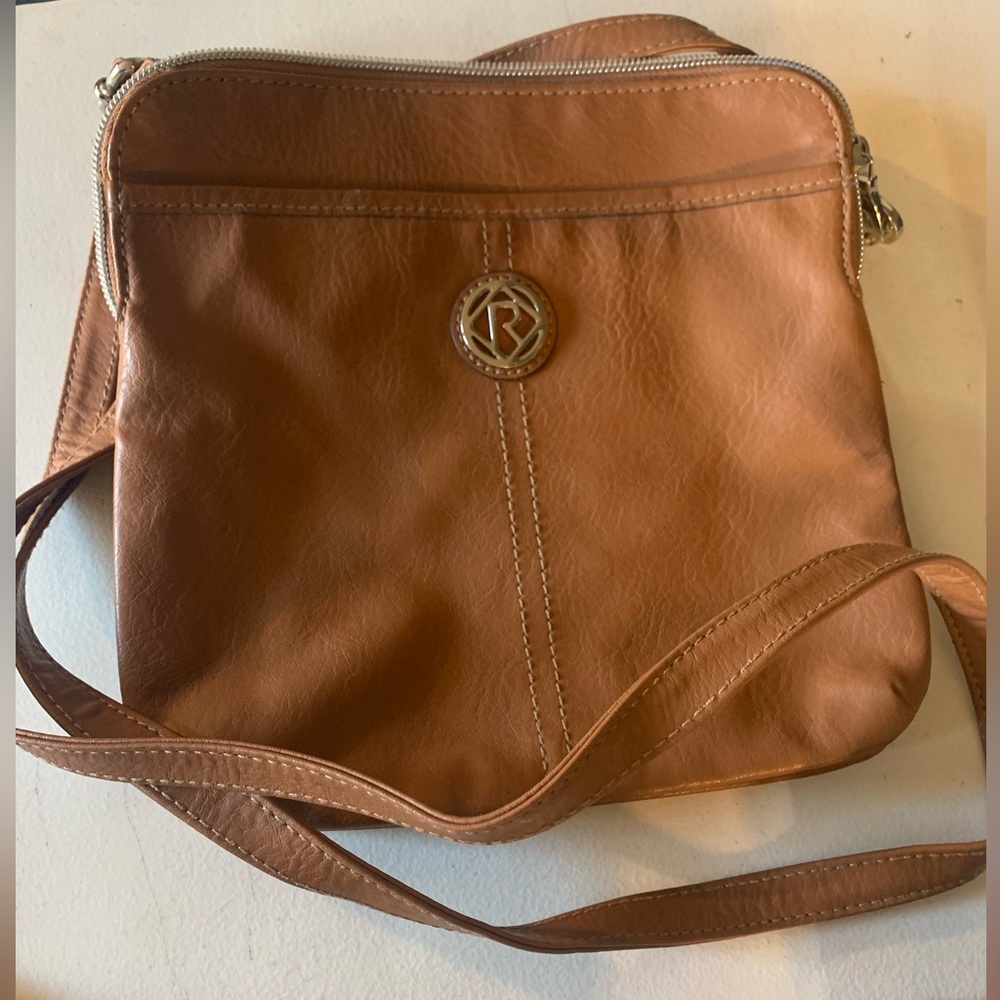 Relic Crossbody Shoulder Bag Purse with Lots of Pockets Rust Burnt Orange
